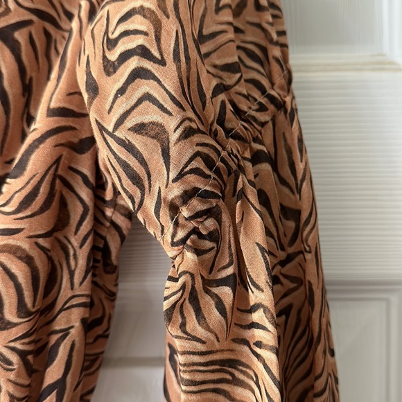 Charlie Holiday leopard crop top S - Picture 4 of 14